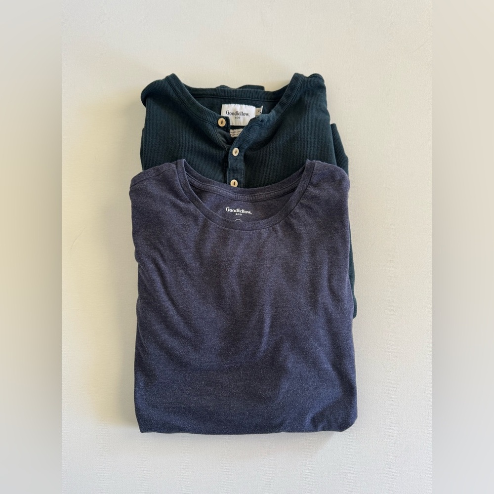 Men’s Goodfellow & Co. Navy and Dark Green Crewneck & Henley Set XXL